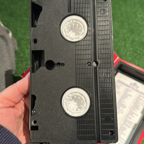 THE BEATLES - The Compleat Beatles (VHS, 1988) Documentary Movie - Picture 9 of 11